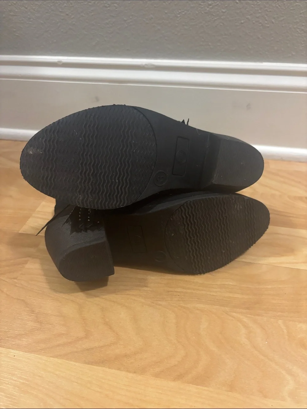 wonder nation Black Suede Tassel Ankle Boots for Kids